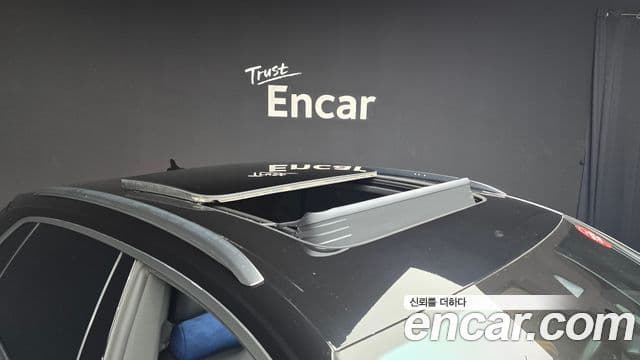 Audi Q8 2021 — Photo 6/20