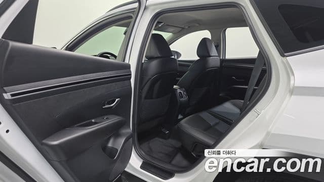 Hyundai The New Tucson 2021 — ფოტო 17/20