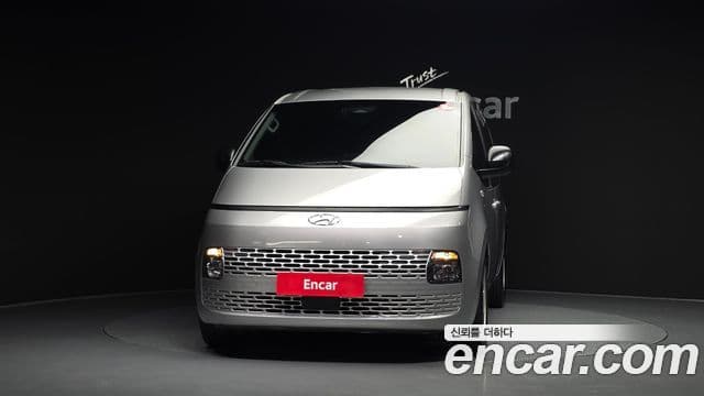Hyundai Staria 2022 — Şəkil 3/20
