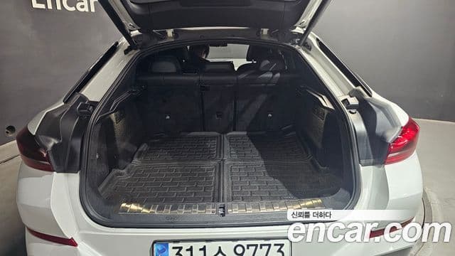 BMW X6 2023 — Photo 9/34