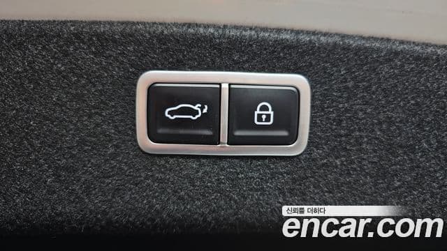 Genesis Electrified G80 2021 — Şəkil 18/20