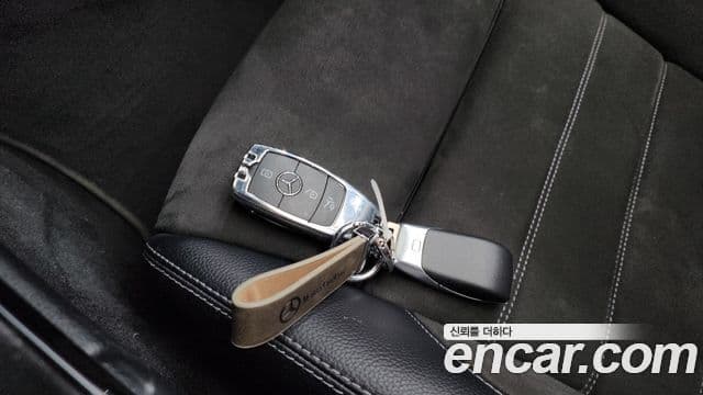 Mercedes-Benz C-Class 2021 — Şəkil 14/20