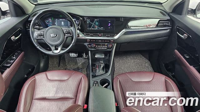 Kia Niro 2020 — Şəkil 7/20