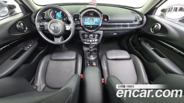 Mini Cooper Clubman 2021 — ფოტო 7/20