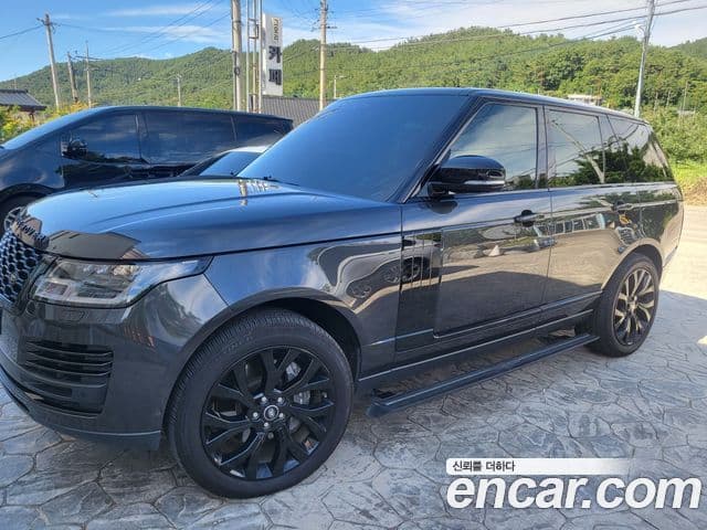 Land Rover Range Rover 2019 — ფოტო 10/20