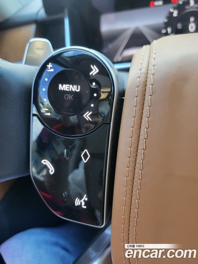 Land Rover Range Rover 2019 — ფოტო 13/20