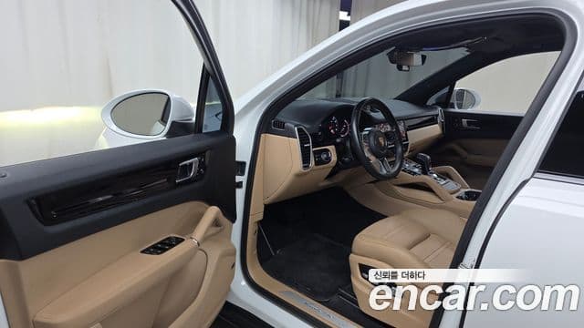 Porsche Cayenne 2019 — Şəkil 10/20