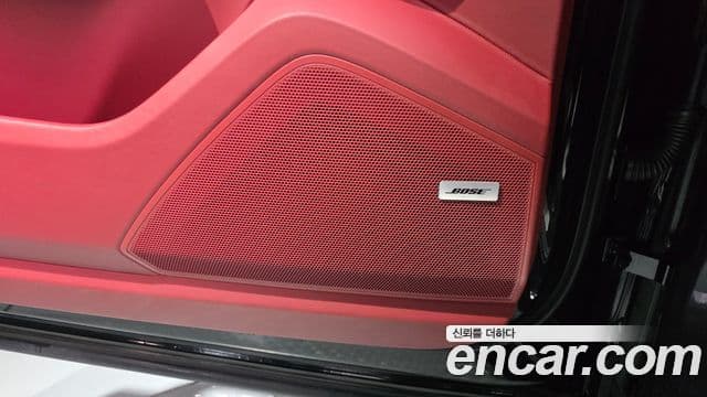 Porsche Cayenne 2020 — Photo 29/34