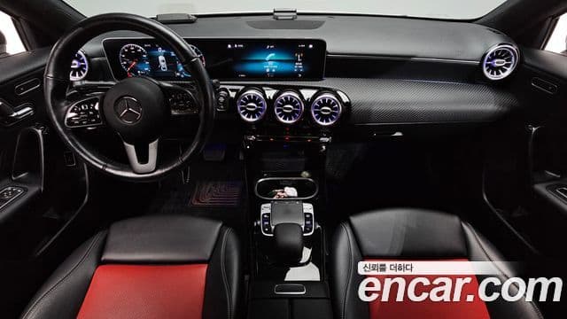 Mercedes-Benz A-Class 2020 — Фото 7/20