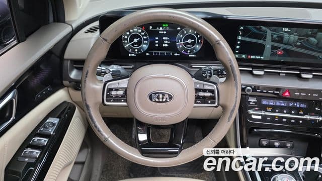 Kia Carnival 2021 — Фото 14/20