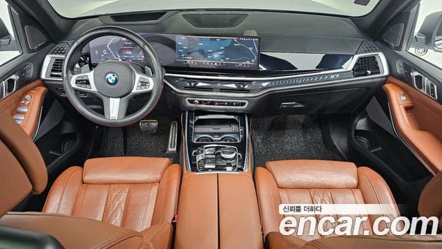 BMW X7 2023 — ფოტო 7/20