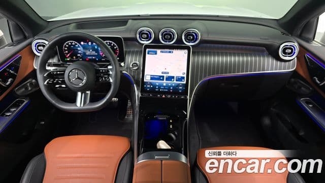 Mercedes-Benz GLC-Class 2025 — Photo 23/31