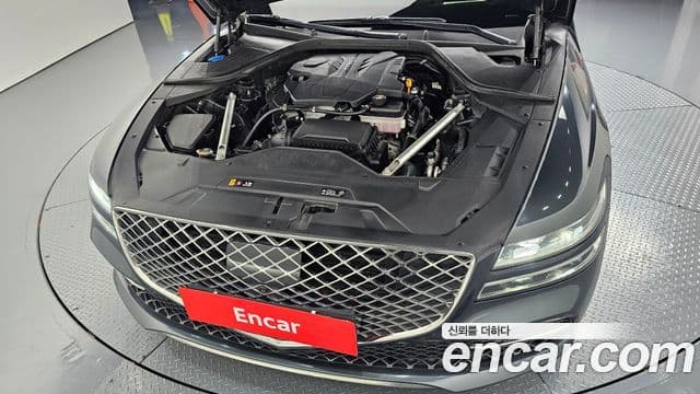 Genesis Electrified G80 2020 — ფოტო 6/20