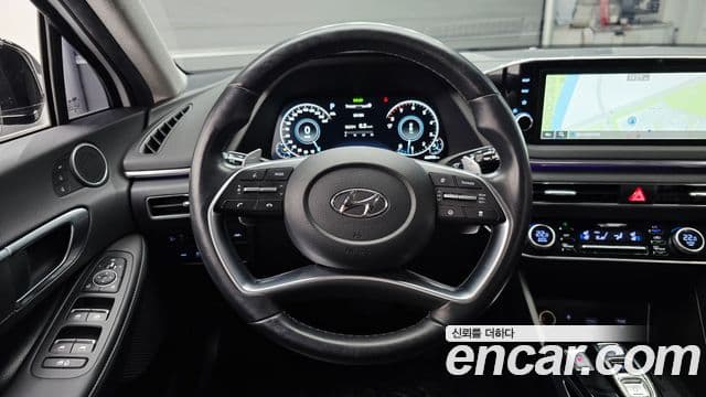 Hyundai Sonata 2021 — Фото 16/20