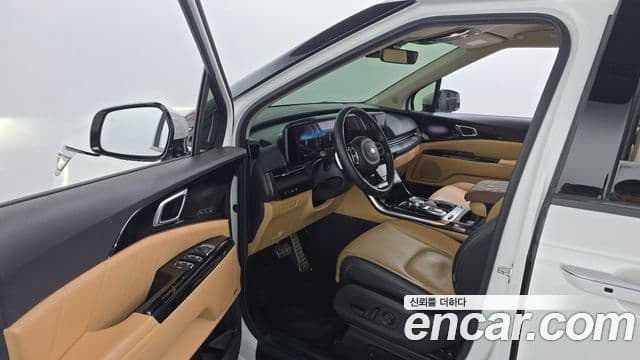 Kia Carnival 2020 — Фото 10/20