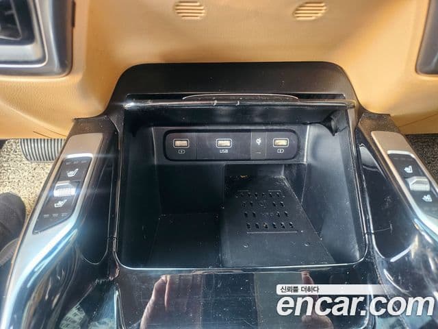Kia Sorento 2020 — фото 18 из 20