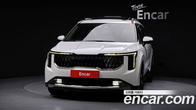 Kia Carnival 2024 — Şəkil 15/37