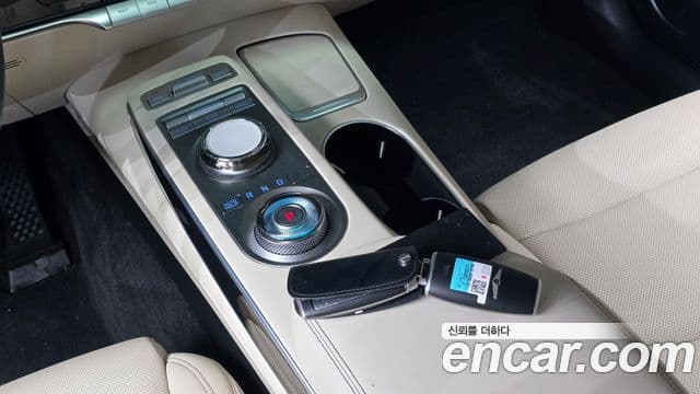 Genesis GV70 2021 — фото 9 из 20