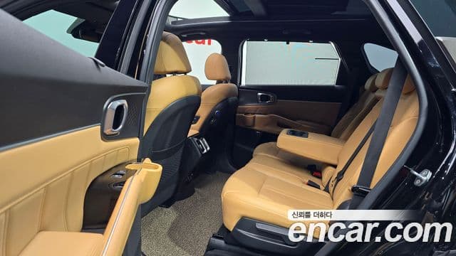 Kia Sorento 2022 — Фото 12/20