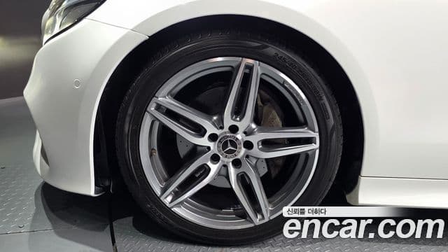 Mercedes-Benz E-Class 2018 — Şəkil 5/20