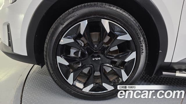 Kia Sorento 2025 — Фото 5/20