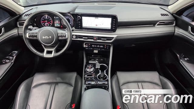 Kia K5 2023 — Şəkil 7/20