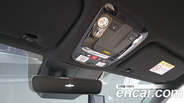 Kia Sorento 2024 — ფოტო 17/20