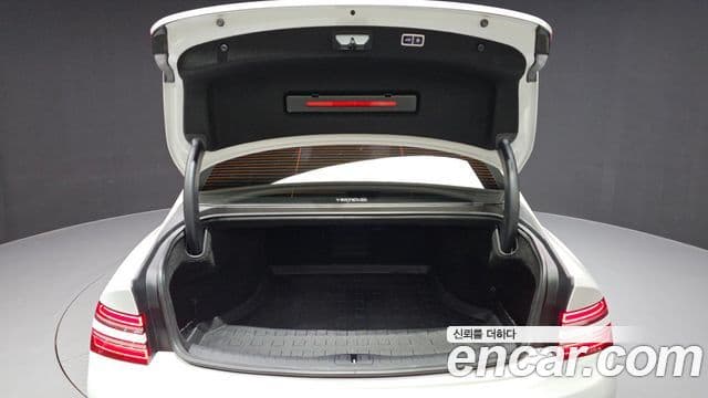 Genesis Electrified G80 2021 — ფოტო 20/20