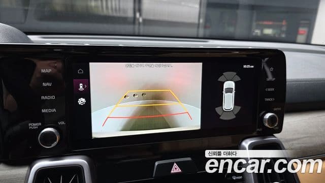 Kia Sorento 2022 — Şəkil 15/20