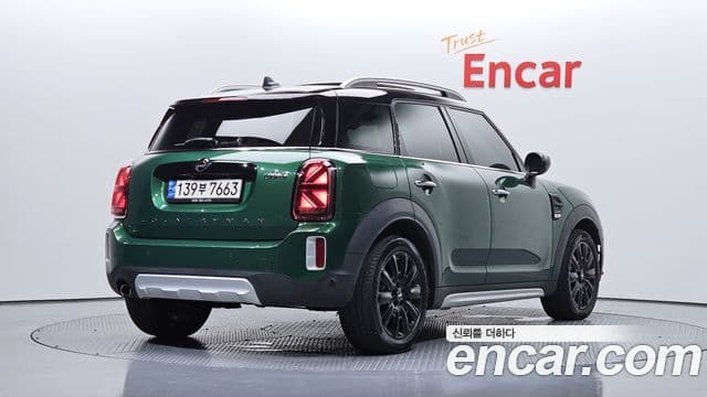 Mini Cooper Countryman 2023 — Фото 2/20