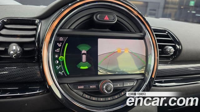 Mini Cooper S Clubman 2020 — фото 15 из 20