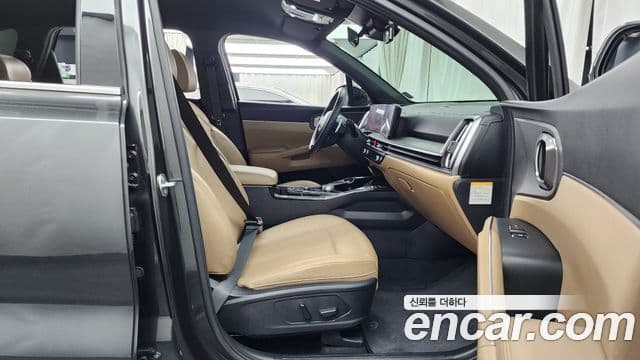 Kia Sorento 2023 — Фото 11/20