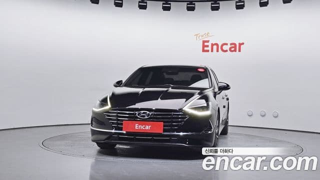Hyundai Sonata 2019 — ფოტო 3/20