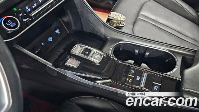 Hyundai Sonata 2019 — ფოტო 9/20