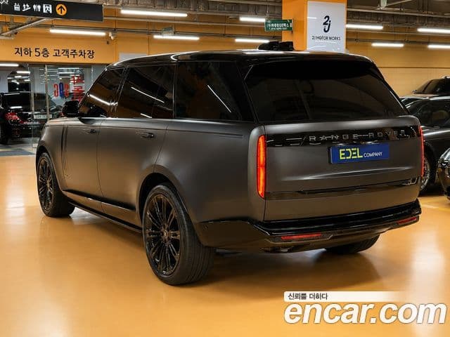 Land Rover Range Rover 2024 — Фото 2/20