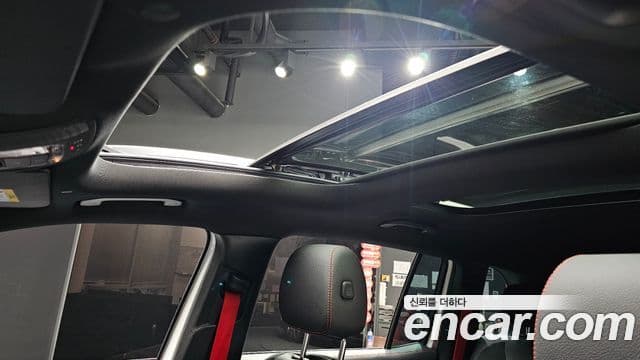 Mercedes-Benz GLB-Class 2022 — Şəkil 19/20