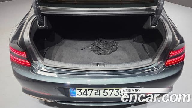 Genesis Electrified G80 2023 — ფოტო 18/20