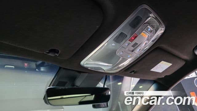 Genesis Electrified G80 2023 — ფოტო 19/20