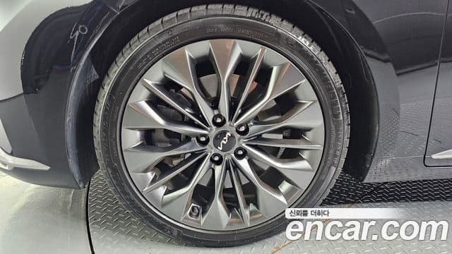Kia K8 2023 — фото 5 из 20
