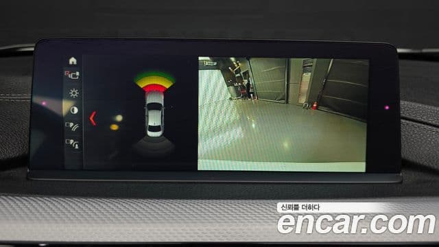 BMW 3 Series 2018 — Şəkil 13/20