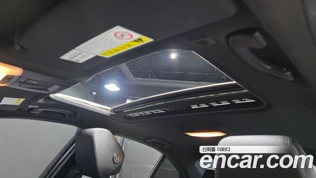 BMW 3 Series 2018 — Şəkil 16/20