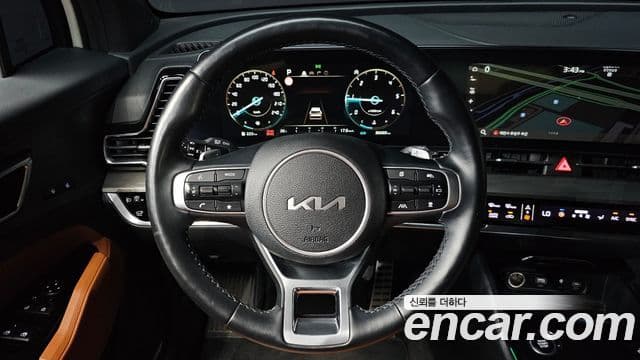 Kia Sportage 2023 — фото 15 из 20