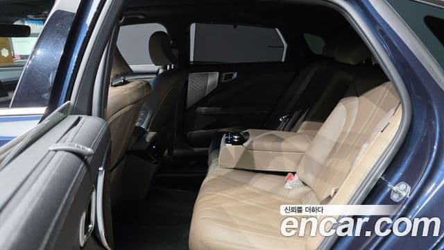 Kia K8 2022 — Şəkil 12/20