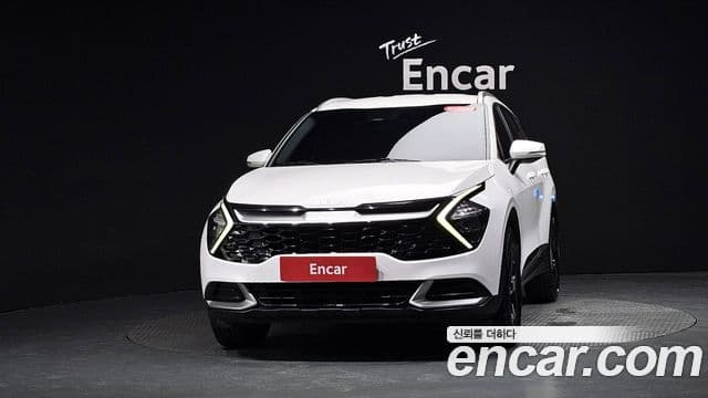 Kia Sportage 2021 — Фото 3/20