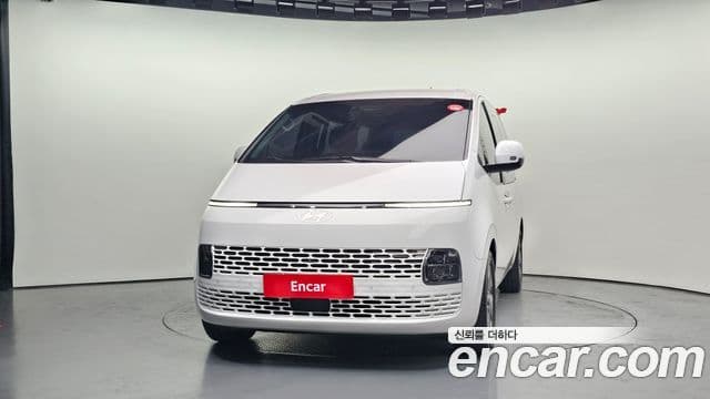 Hyundai Staria 2024 — ფოტო 3/20