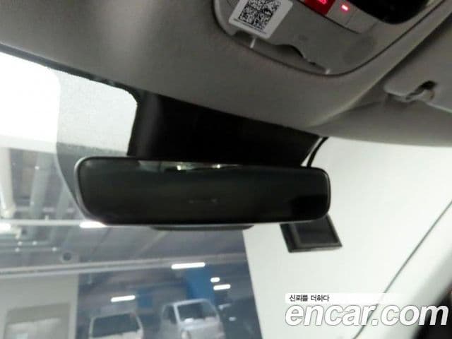 Kia Seltos 2024 — ფოტო 14/20