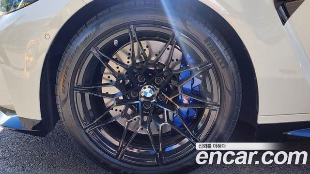 BMW M4 2023 — Фото 13/13