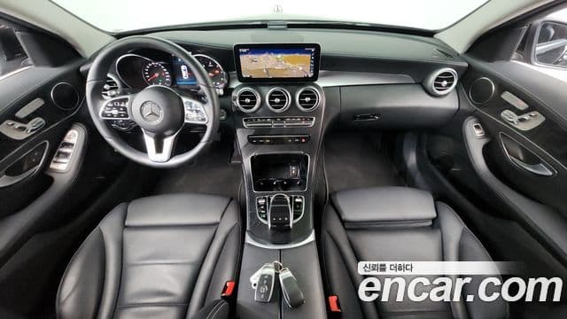 Mercedes-Benz C-Class 2019 — Şəkil 7/20