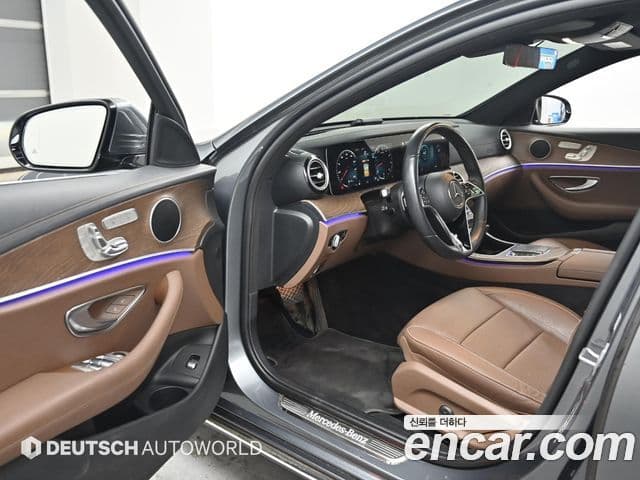 Mercedes-Benz E-Class 2022 — Şəkil 10/20