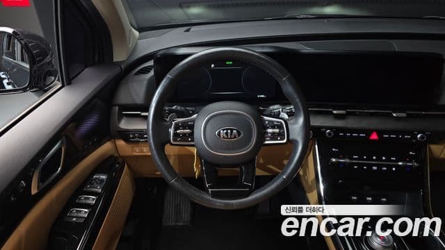 Kia Carnival 2021 — Фото 13/20